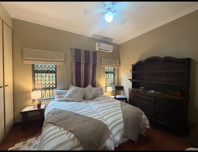 4 BEDROOM FREESTANDING FOR SALE IN MEER EN SEE